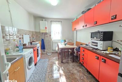 Apartament cu 3 camere în Central - 4