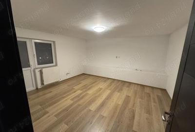 Apartament cu 3 camere decomandat în Dâmbovița - 4