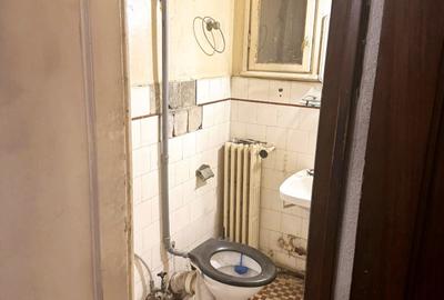 Caderea Bastiliei, apt. 2 camere, etaj 1, balcon,50mp, pe lista de U 3 - 9