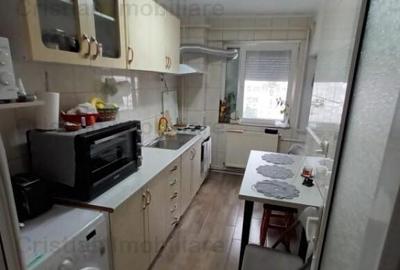 Apartament cu 3 camere decomandat în Viziru 3 - 3