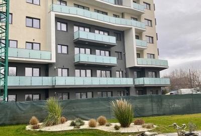 Apartament cu 2 camere decomandat în 13 Decembrie - 12