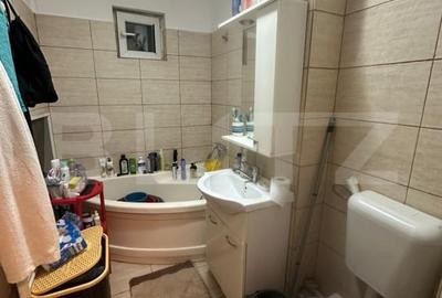 Apartament cu 3 camere semidecomandat, mobilat în Rovine - 8