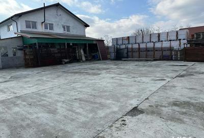 Spațiu comercial, de 1,300 mp, în Podoleni