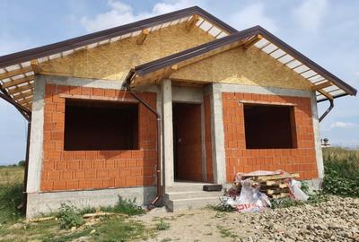 Casa de vanzare in Osorhei, comision 0%, in apropiere de Lukoil! - 1