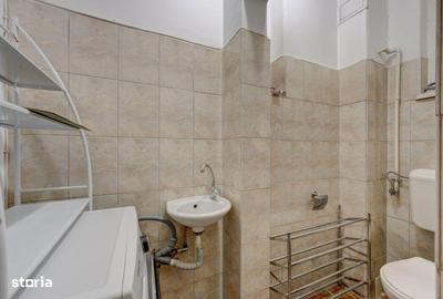 Apartament cu 4 camere în Rahova - 2