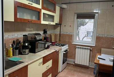Apartament cu 3 camere decomandat în Central - 3