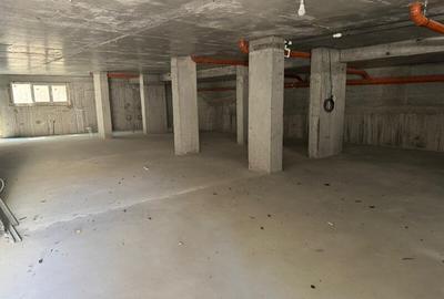 Spațiu comercial, de 300 mp, în Militari - 2