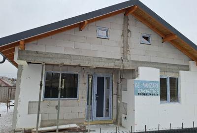 Casă cu 3 camere în Agigea - 8