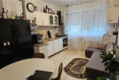APARTAMENT 44 MP ZONA STRAZII VANATORULUI  GRUIA