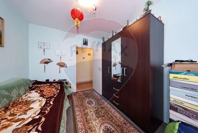 Apartament cu 3 camere de vanzare, in zona centrala - 14