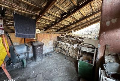 Casă cu 3 camere în Țelna