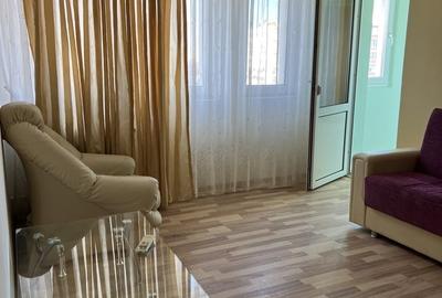 Apartament cu 2 camere semidecomandat în Alexandru Obregia