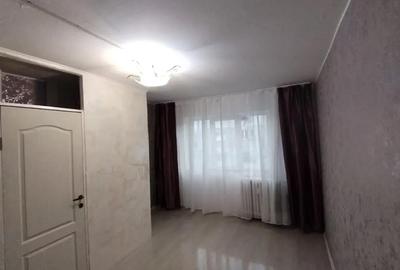 Garsonieră decomandată în Granit - 2