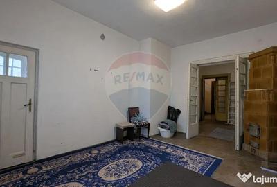 Casă cu 11 camere cu Teren 330 Mp în Iancului - 8