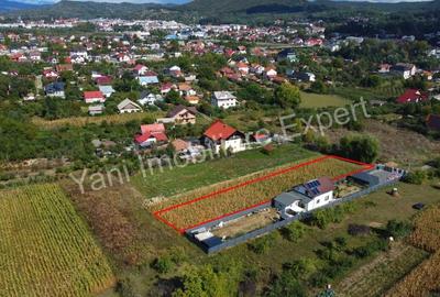 Teren de 1724 mp, în Central - 5