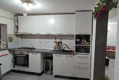 Casa si teren pe strada horia tecuci suprafata 784 Casa si teren pe strada horia tecuci suprafata 784 - 2