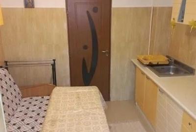 APARTAMENT 2 CAMERE DECOMANDAT POARTA 6 - 1