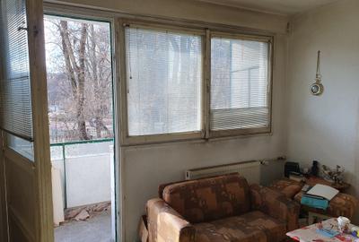 Apartament cu 2 camere decomandat în Drumul Taberei - 7