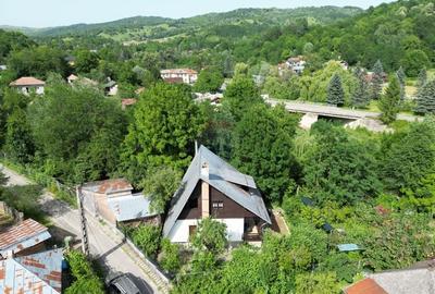 Casă individuală cu 4 camere cu Canalizare în Sud - 3