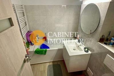 4 CAMERE RENOVAT - ETAJ 3 - BLOC DIN 1990 - ROND ZIMBRU - 11