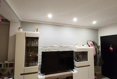 Apartament cu 3 camere decomandat în Florești - 5