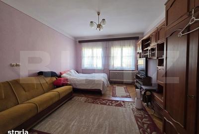 Casă cu 5 camere cu Teren 500 Mp în Titulescu - 9