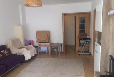 Apartament cu 3 camere semidecomandat, mobilat în Central - 3