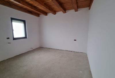 Casă individuală cu 5 camere cu Canalizare în Valea Adâncă - 2