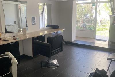 Spațiu comercial, de 70 mp, în Central - 7