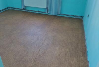 Apartament cu 3 camere decomandat în Onești - 2