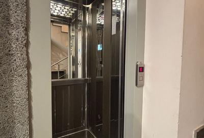 Birou, de 63 mp, în P-ța Dorobanți - 16