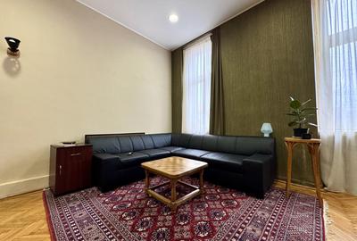 Apartament cu 3 camere semidecomandat, mobilat în Central - 2