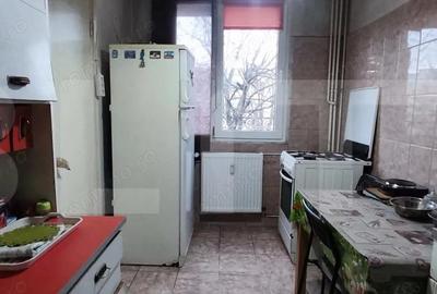 Apartament cu 4 camere decomandat în Berceni - 18