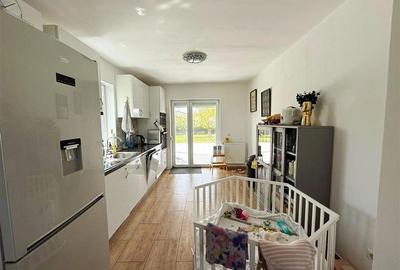 Casă cu 5 camere cu Teren 740 Mp în Aeroport - 2