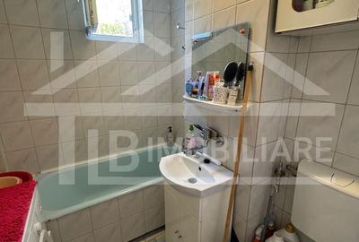 Apartament cu 3 camere decomandat, mobilat în Central - 14