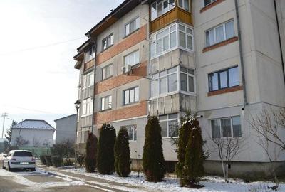 Bascov - Centru, Apartament 2 Camere Decomandat, Etaj 2 - 1