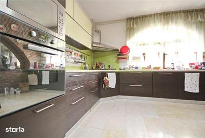 Apartament cu 2 camere, mobilat în Schei - 9