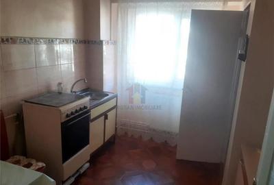 LIBER! AP 2 camere, Garii, Et 3, Confort 1 decomandat - 53 m - 1