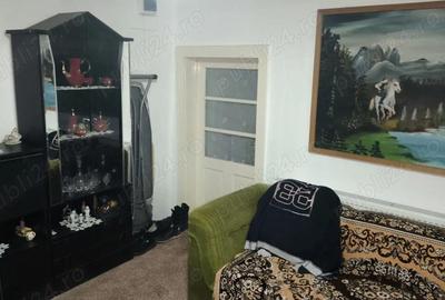 Casă cu 5 camere cu Teren 688 Mp în Central - 7