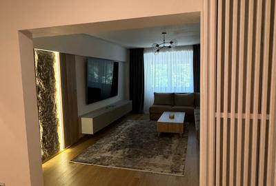 Apartament cu 4 camere decomandat în Decebal - 3