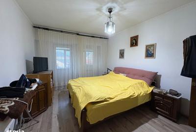 Apartament cu 3 camere în Central - 14