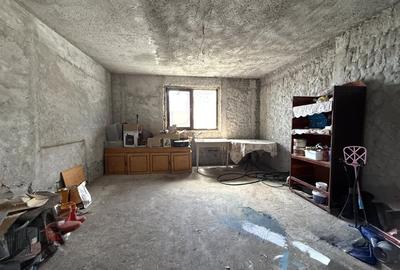 Pret REDUS | Casa solida pe colt, 240 mpu, terasa si curte | Pantelimon - 15