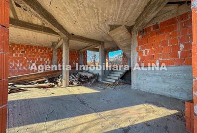 Casă cu 5 camere în Sântuhalm - 4