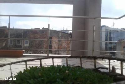 Apartament cu 2 camere, mobilat în Muncii
