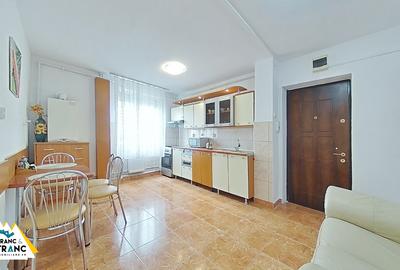 Apartament primitor Ultracentral cu 3 camere pe Bdul Revolutiei - 3