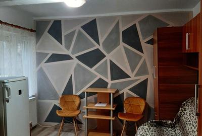 Garsonieră decomandată în Central - 1