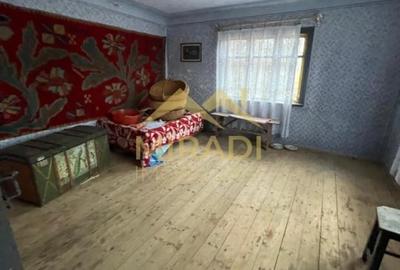 Casă cu 5 camere cu Teren 1990 Mp în Adunați - 17