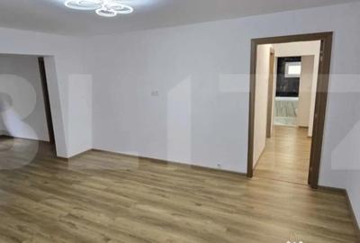 Apartament cu 4 camere decomandat în George Enescu - 2