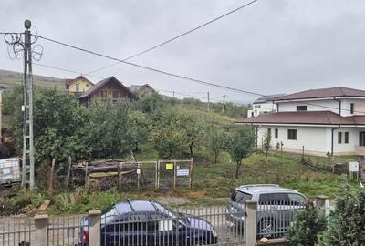 Teren de 1000 mp, în Câmpenești - 1