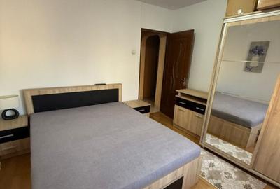 Inchiriez Apartament 2 camere, proprietar, zona Rahova (Pecineaga) - 3